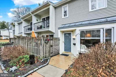197 E Chelsea Circle, Newtown Square, PA 19073 - Photo 1