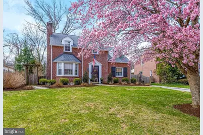 526 W Beechtree Lane, Wayne, PA 19087 - Photo 1