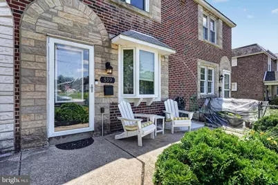 519 Seven Oaks Drive, Clifton Heights, PA 19018 - Photo 1