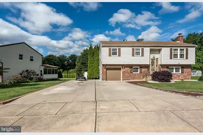 2202 Briarcliff Avenue, Upper Chichester, PA 19061 - Photo 1