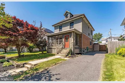 32 W Ridley Avenue, Norwood, PA 19074 - Photo 1