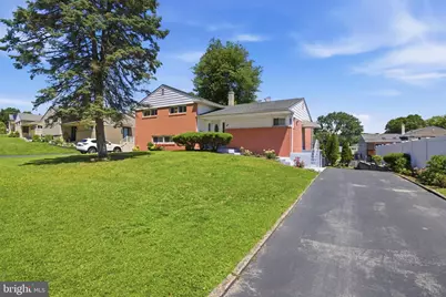 417 Foster Drive, Springfield, PA 19064 - Photo 1