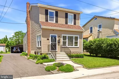 429 Hillcrest Avenue, Glenolden, PA 19036 - Photo 1