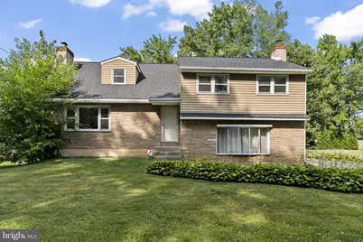 634 Hutchinson Terrace, Holmes, PA 19043 - Photo 1