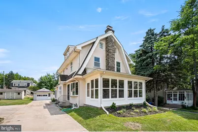 233 S Fairview Avenue, Upper Darby, PA 19082 - Photo 1