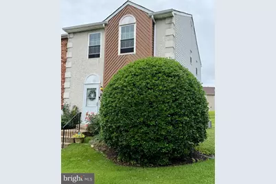 428 Cedarcrest Lane #8, Upper Chichester, PA 19014 - Photo 1
