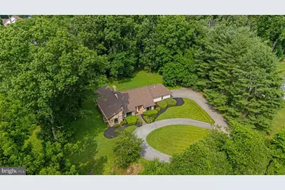 37 Governor Markham Drive, Glen Mills, PA 19342 - Photo 1