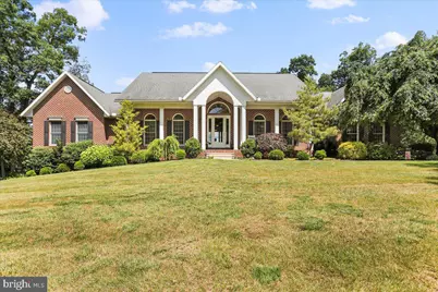 934 Samerica Drive, Chambersburg, PA 17202 - Photo 1