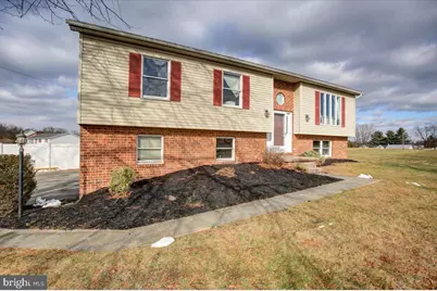 601 Kittatinny Drive, Chambersburg, PA 17202 - Photo 1