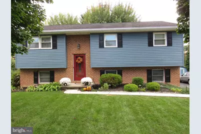 132 Jameslee Drive, Chambersburg, PA 17202 - Photo 1