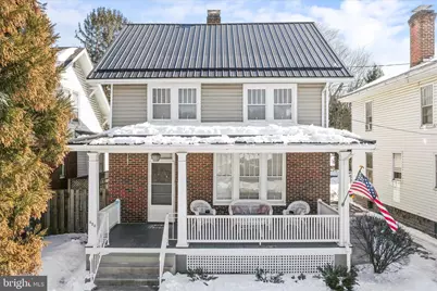 423 S Potomac Street, Waynesboro, PA 17268 - Photo 1