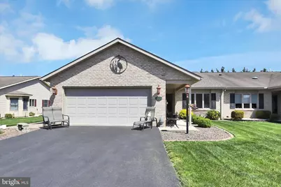 261 Sunbrook Drive #146, Chambersburg, PA 17201 - Photo 1