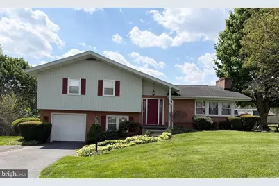903 Fox Meadow Road, Chambersburg, PA 17202 - Photo 1
