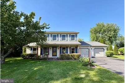 760 Franklin Square Drive, Chambersburg, PA 17201 - Photo 1