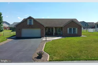 336 Sue Linn Drive, Chambersburg, PA 17201 - Photo 1