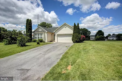 2849 Galaxy Drive #29, Chambersburg, PA 17202 - Photo 1