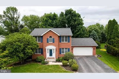 685 Greenfield Drive, Chambersburg, PA 17202 - Photo 1