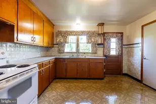 5 Orchard Cir, Greencastle, PA 17225 - Photo 17