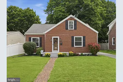 926 S 5th Street, Chambersburg, PA 17201 - Photo 1