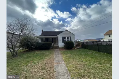 711 E Market Street, McConnellsburg, PA 17233 - Photo 1