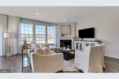 110 Erica Lane, Columbia, PA 17512 - Photo 1