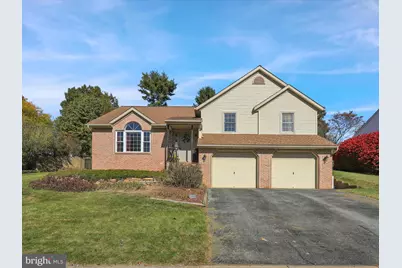 106 Westview Drive, Akron, PA 17501 - Photo 1