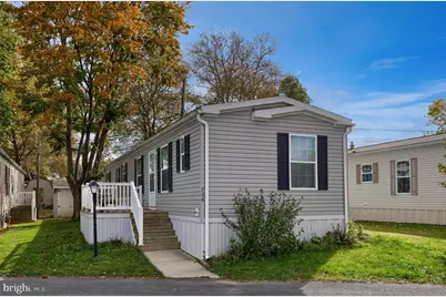 726 Nancy Lane, Lancaster, PA 17601 - Photo 1