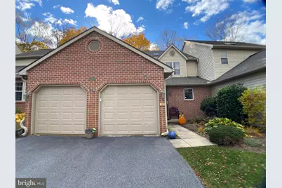 154 River Bend Park Park, Lancaster, PA 17602 - Photo 1