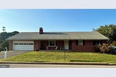 41 E New Street, Mountville, PA 17554 - Photo 1