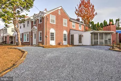 148 E Broad Street, New Holland, PA 17557 - Photo 1