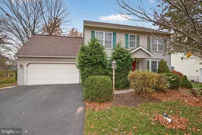 17 W Kestrel Drive, Denver, PA 17517 - Photo 1