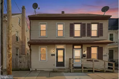 37 W Ferdinand Street, Manheim, PA 17545 - Photo 1