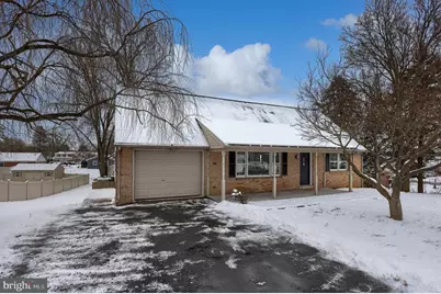5421 Rainbow Drive, East Petersburg, PA 17520 - Photo 1