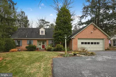 411 Woodcrest Avenue, Lititz, PA 17543 - Photo 1
