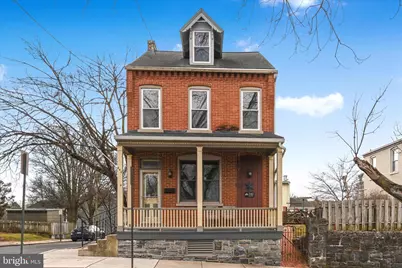 240 Laurel Street, Lancaster, PA 17603 - Photo 1