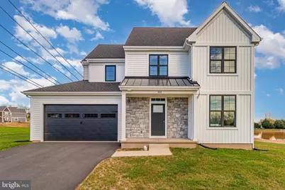 100 Eagle Parkway, Elizabethtown, PA 17022 - Photo 1