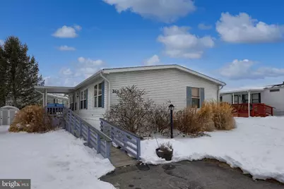 203 Thrush Court N, Lancaster, PA 17603 - Photo 1