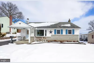 605 N Mount Joy Street, Elizabethtown, PA 17022 - Photo 1