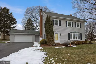 314 W Conestoga Street, New Holland, PA 17557 - Photo 1