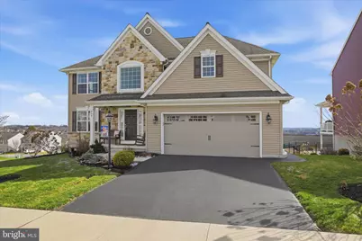 446 Lancer Drive, Columbia, PA 17512 - Photo 1