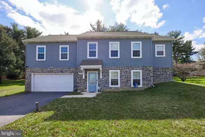622 Enfield Drive, Lancaster, PA 17601 - Photo 1