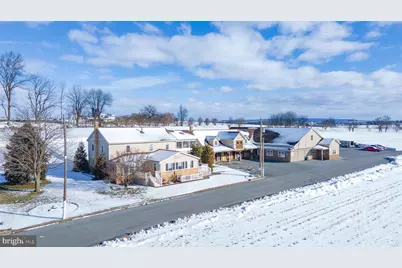 113 Black Horse Road, Paradise, PA 17562 - Photo 1