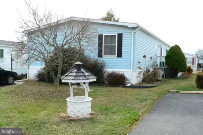 105 Bridlewood Court S, Lancaster, PA 17603 - Photo 1