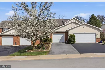 320 Whitechapel Road, Lancaster, PA 17603 - Photo 1