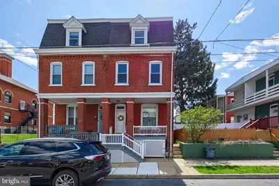 404 E Clay Street, Lancaster, PA 17602 - Photo 1
