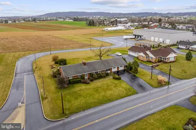 632 E Farmersville Road, New Holland, PA 17557 - Photo 1