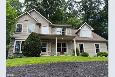 2760 Stevens Summit Drive, Columbia, PA 17512 - Photo 1