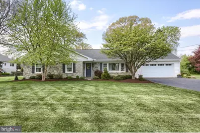 1365 Sunset Drive, Lancaster, PA 17601 - Photo 1