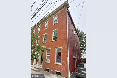 152 E Walnut Street, Lancaster, PA 17602 - Photo 1