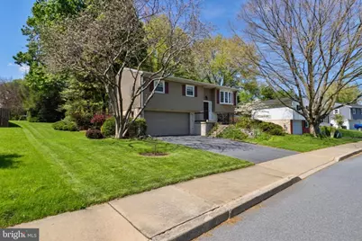 34 S Oak Street, Lititz, PA 17543 - Photo 1